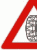 Semn distinctiv 4. Pneuri antiderapante