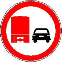 3.25 Depășire interzisă autocamioanelor